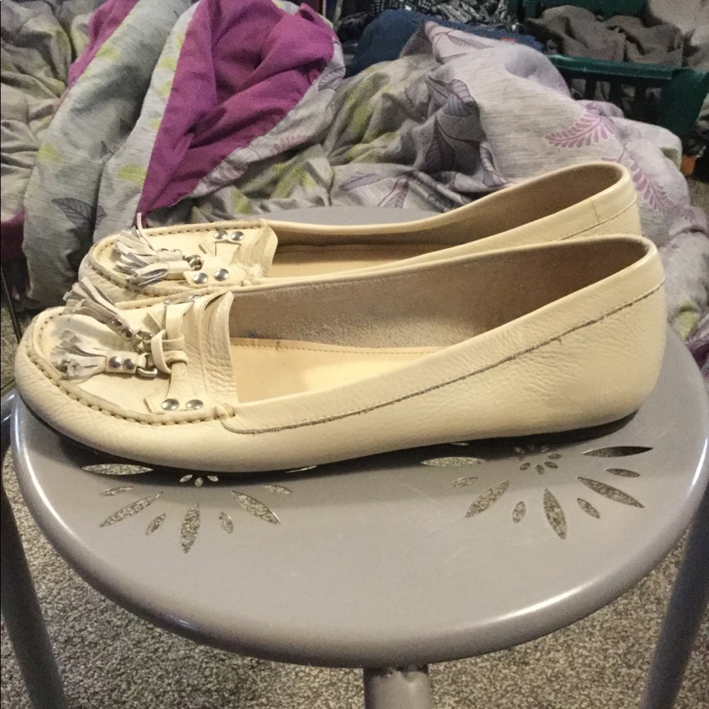Leather upper loafers